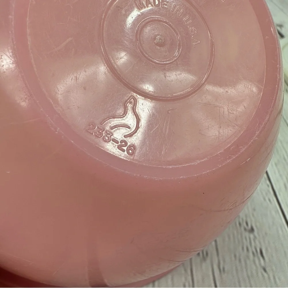 Tupperware good used